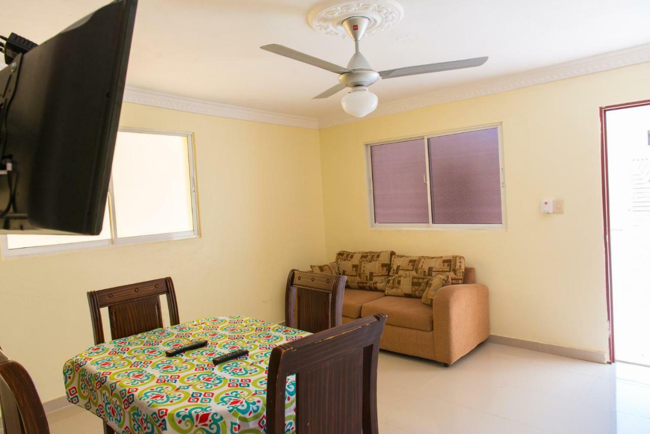Tropical Island Apartahotel La Viva Eksteriør billede